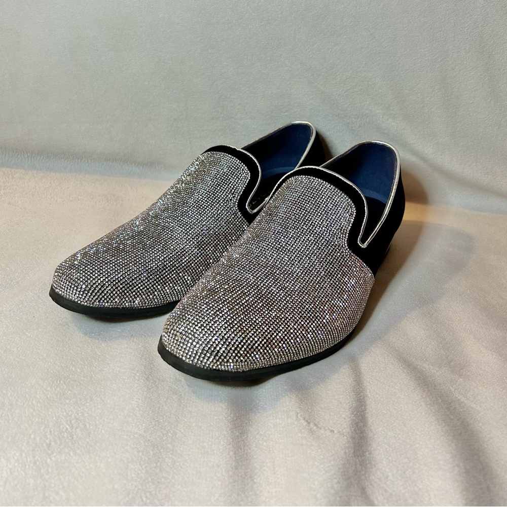 Men’s dress shoes